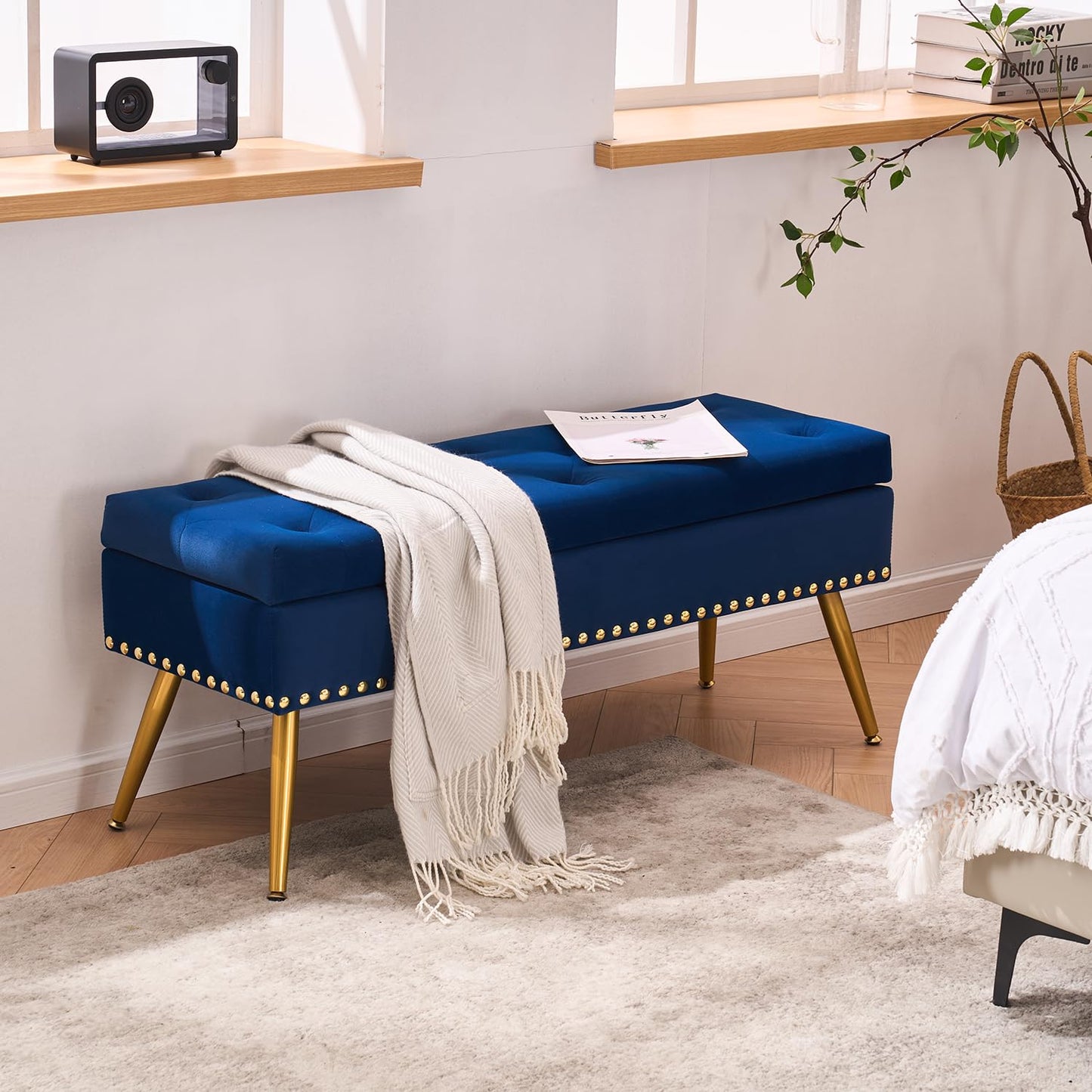 AIITTCC Velvet Storage Bench with Gold Legs& Nailhead Trim, 40" Wide Upholstered Modern Bedroom Bench for End of Bed, Tufted Ottoman for Entryway Living Room Dining Room (Navy Blue, 40" Wide)
