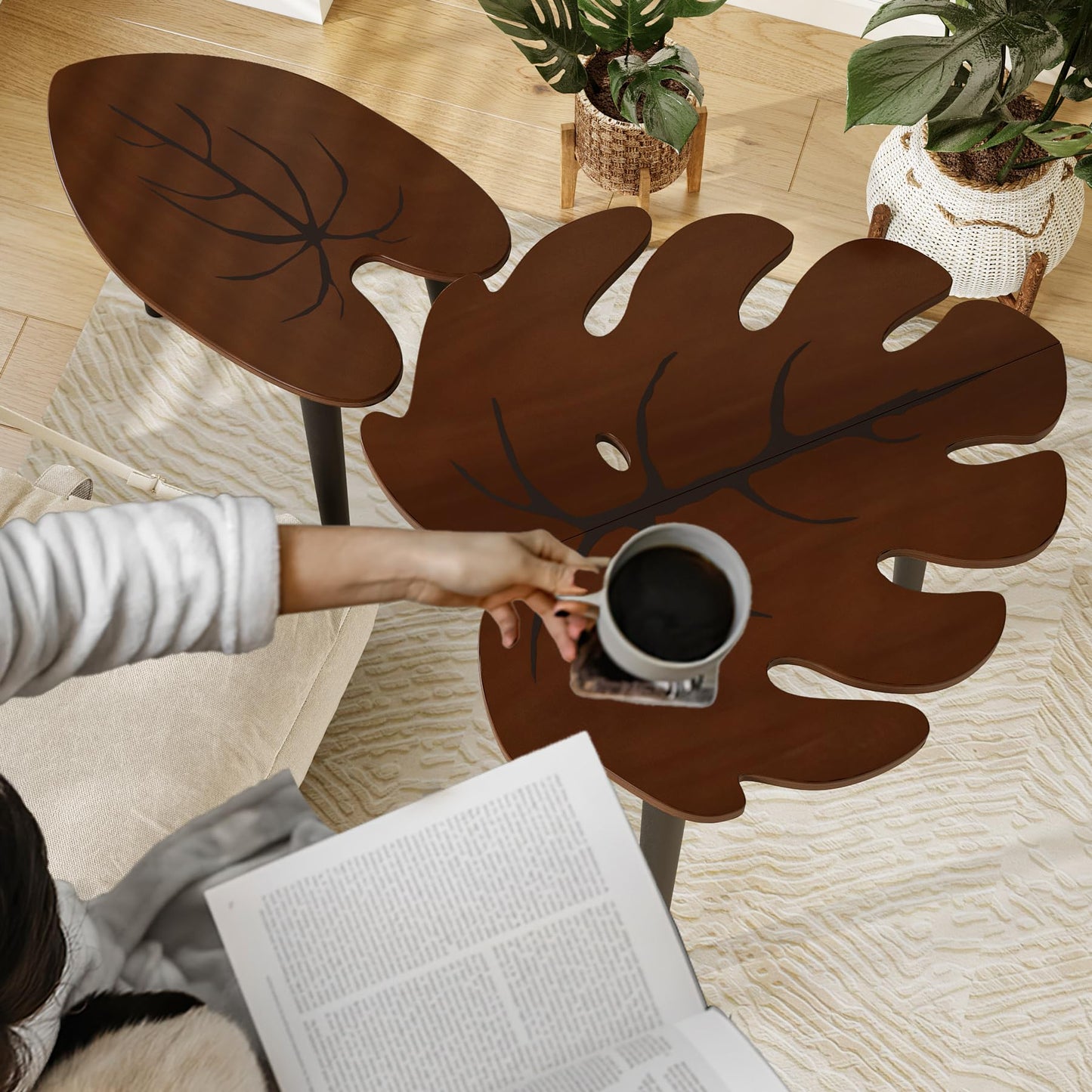 BAMEOS Monstera Leaf Nesting Tables Set of 2, Small Coffee Table Set with Leaf Vein Pattern, Modern Wooden Side Tables for Living Room Bedroom Apartment Balcony Yard