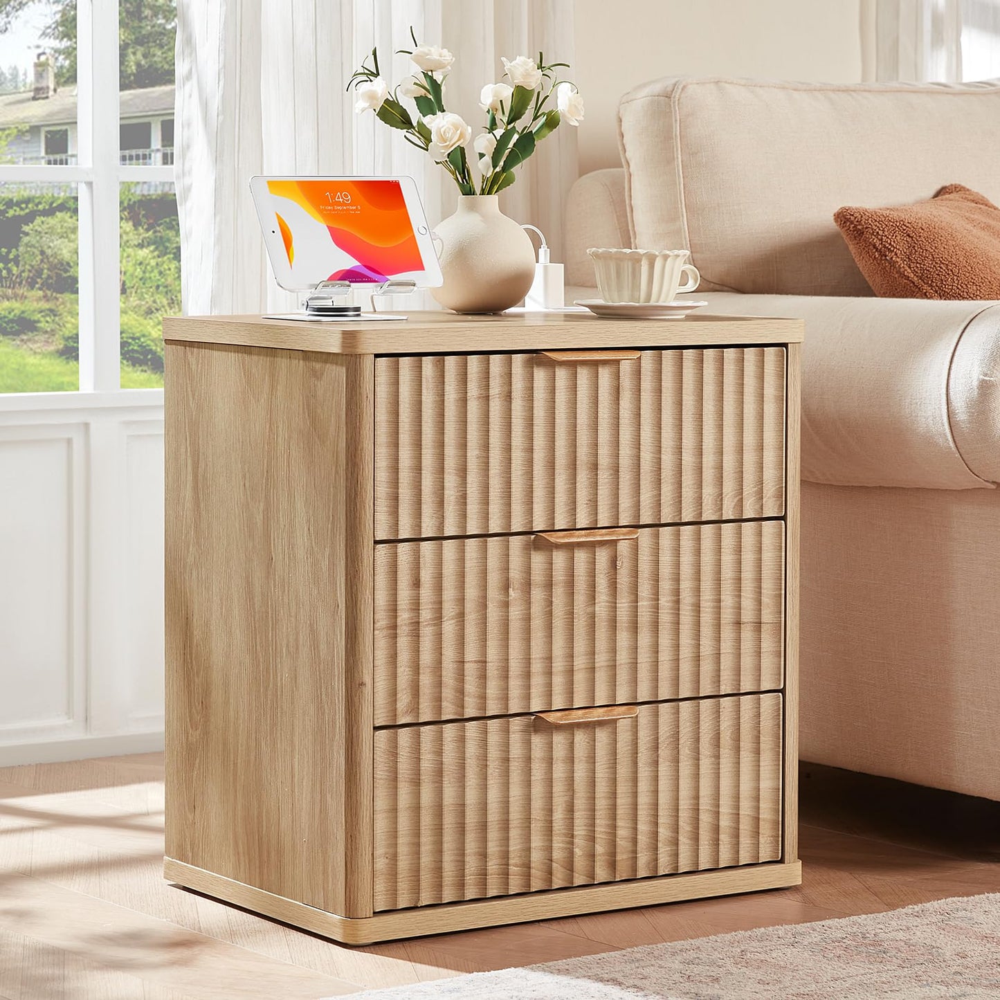 LEYAOYAO 23" Wide Fluted Farmhouse Night Stand Set of 2 with Charging Station, 3 Drawers Large End Table w/Metal Handle, Natural Nightstand Bedside Table,Wood Dresser for Bedroom, Closet
