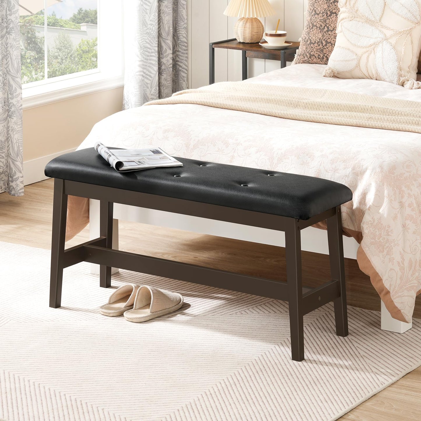 HOOBRO Dining Bench, Bamboo Dining Room Bench with PU Leather Upholstered Seat, for Kitchen, Living Room, Hallway, Kitchen, Entryway, Brown and Black CB13CD01